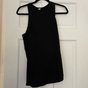 Lululemon open tie back workout tank